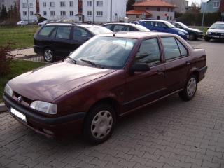 Renault&nbsp;19&nbsp;-&nbsp;1,8&nbsp;l&nbsp;-&nbsp;190&nbsp;000&nbsp;km&nbsp;-&nbsp;1996